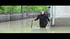 Пострадавшая жительница села Стрелецкий Кут (Украина)