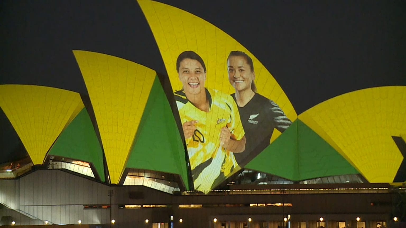 Sydney Opera House lit up ahead of 2023 WWC bid announcement