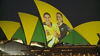Sydney Opera House lit up ahead of 2023 WWC bid announcement