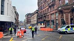 Glasgow'da bıçaklı saldırı