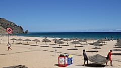 Praias do Algarve sob ameaça de turistas britânicos serem desviados para outros países