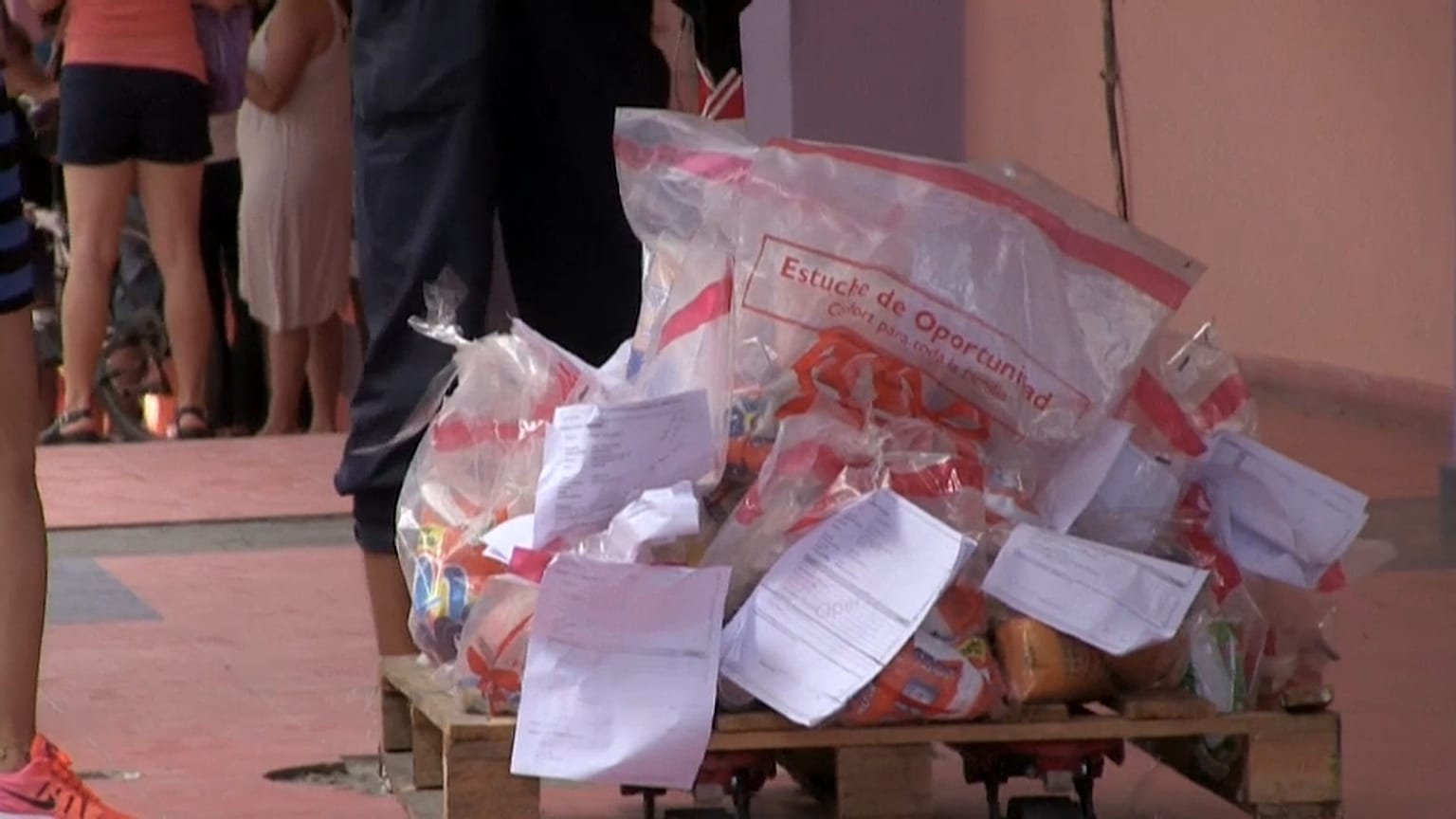 كوبا تطلق "توينفيو" للتسوق عبر الإنترنت.. خطوات متعثرة وطلبيات ضلت طريقها