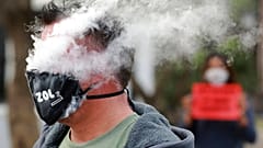 Στη Ν. Αφρική το κάπνισμα απαγορεύτηκε στη διάρκεια της πανδημίας