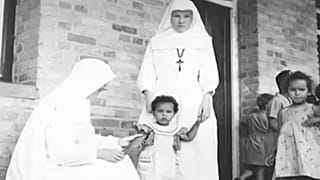 60 anni di segregazione: la raccapricciante storia delle ragazze meticce nel Congo belga 
