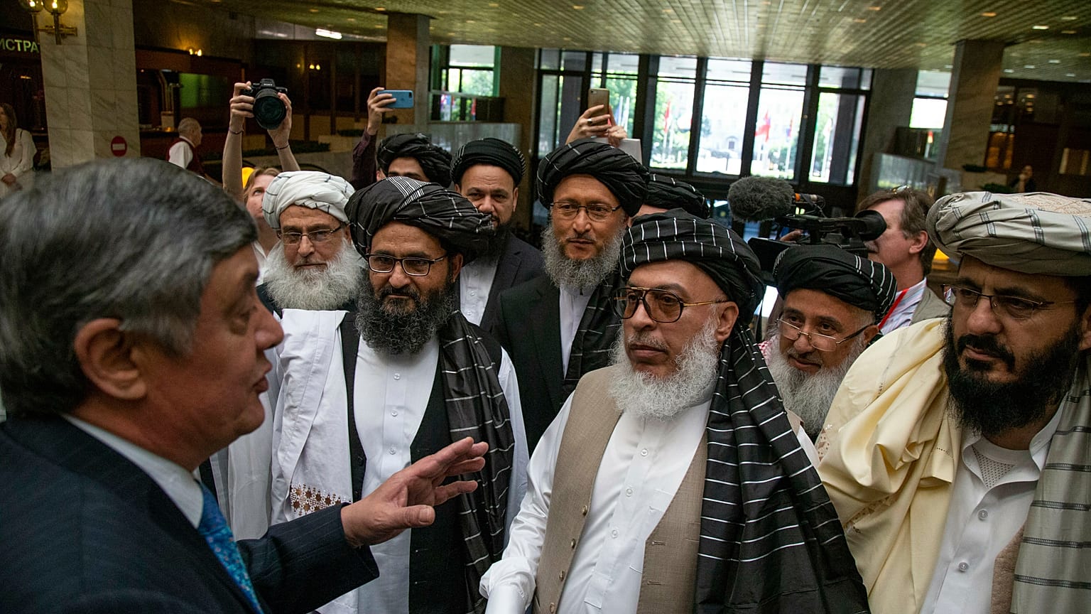 Rusya'dan Taliban'la ödül anlaşması iddialarına yalanlama