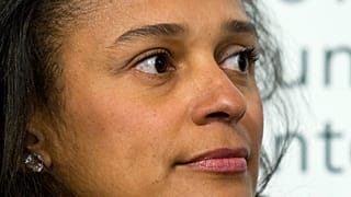 Filha do ex-presidente de Angola viu o recurso do congelamento de bens rejeitado