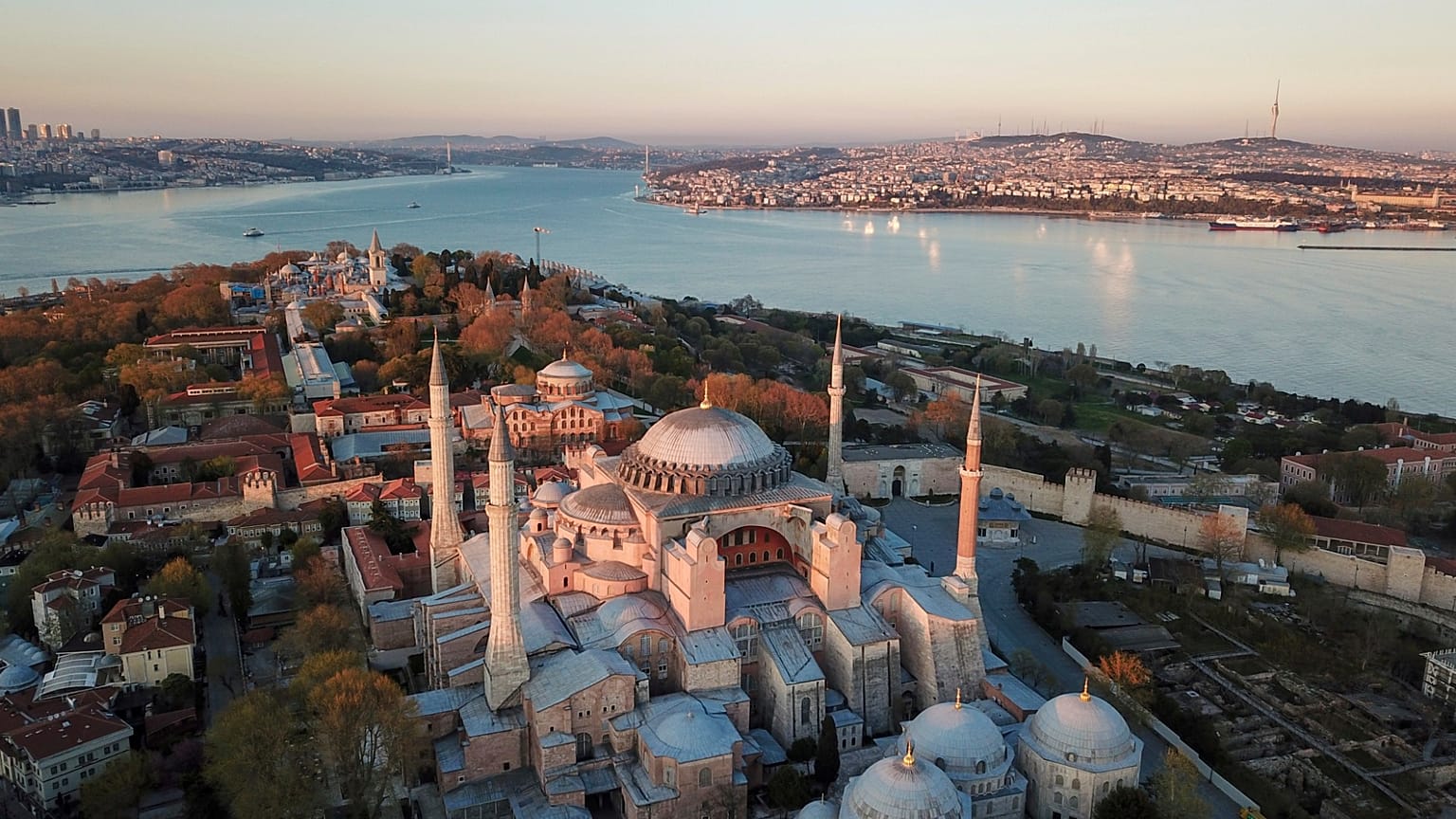 Ayasofya'nın ibadete açılmasıyla ilgili duruşma yapıldı