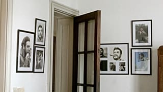 الشقة التي ولد فيها رمز الثورة الكوبية الأرجنتيني إرنستو "تشي" غيفارا