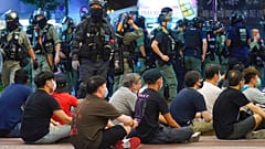 Crispations entre la Chine et le Royaume-Uni sur la situation à Hong Kong