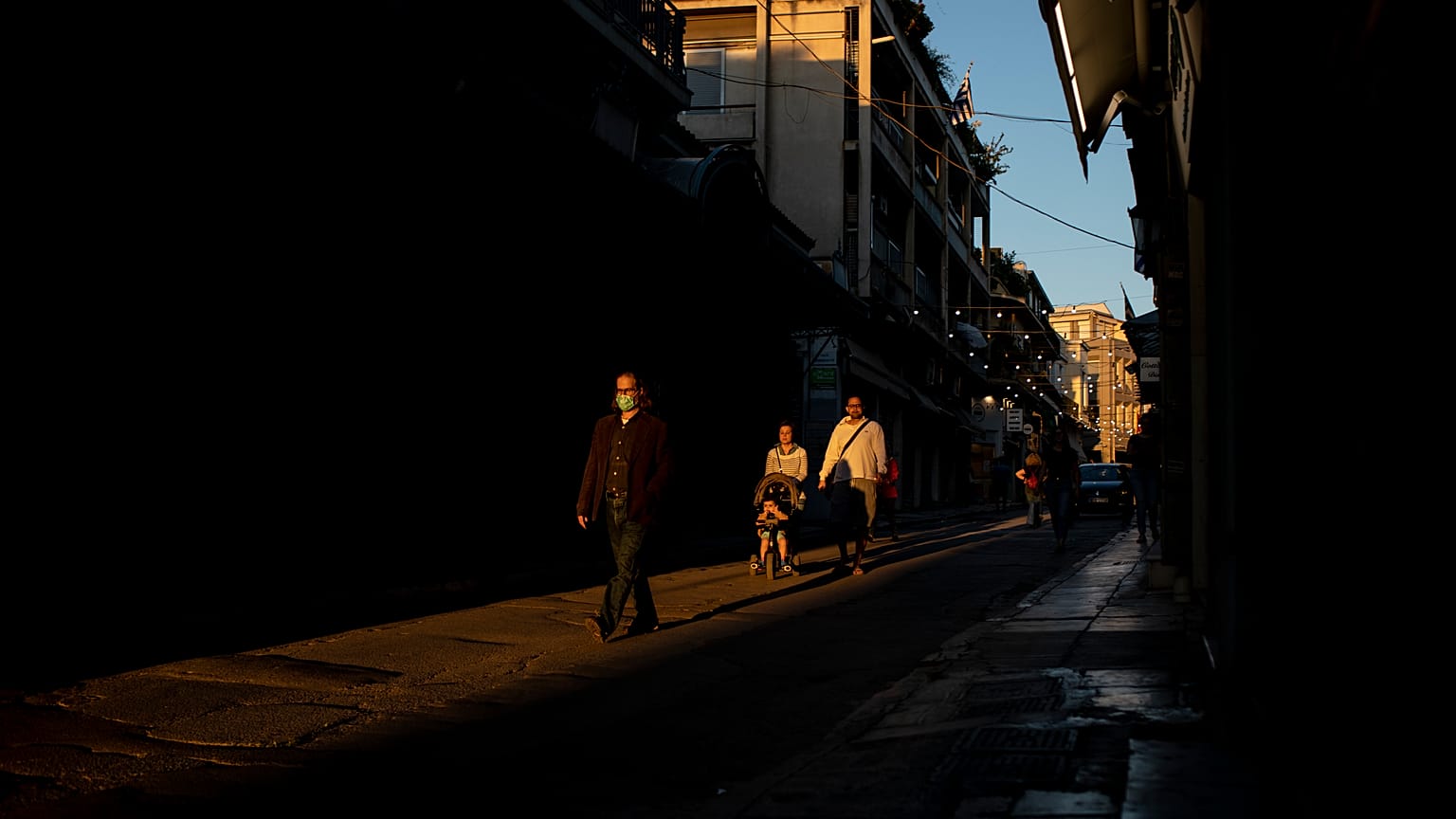 Ελλάδα - COVID-19: 28 νέα κρούσματα σε 24 ώρες - Συνεχίζεται η καραντίνα στην περιοχή της Ξάνθης