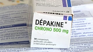 Dépakine: la justice reconnaît pour la première fois une "carence fautive" de l'Etat