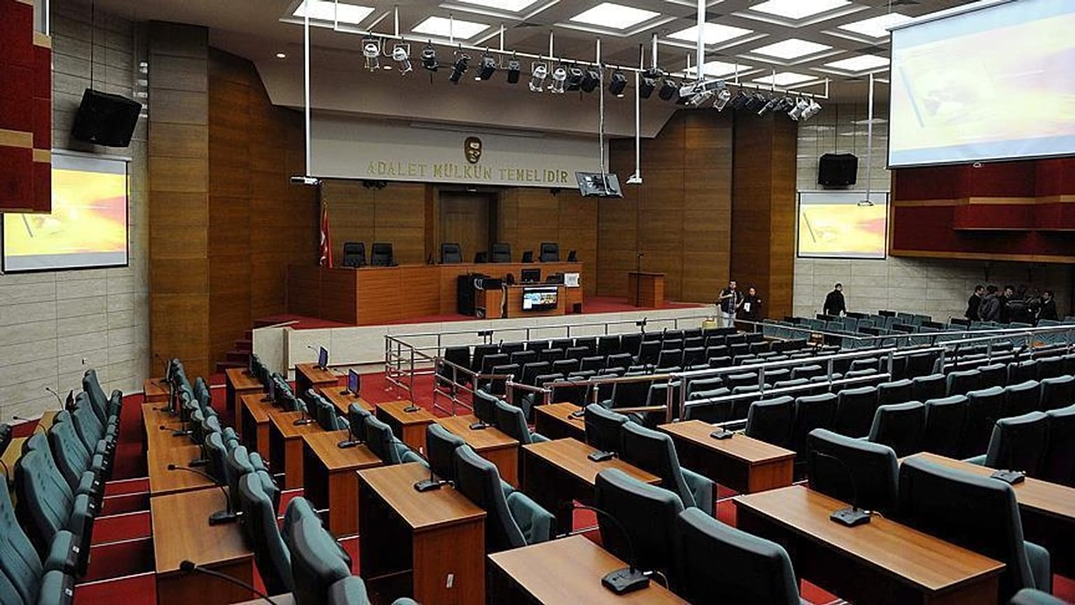 Büyükada davasında karar: Taner Kılıç 6 yıl 3 ay hapis cezasına çarptırıldı