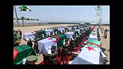 Les restes de 24 combattants rapatriés de France en Algérie 