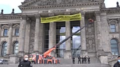 Protests as German MPs back scrapping coal-fired power plants by 2038