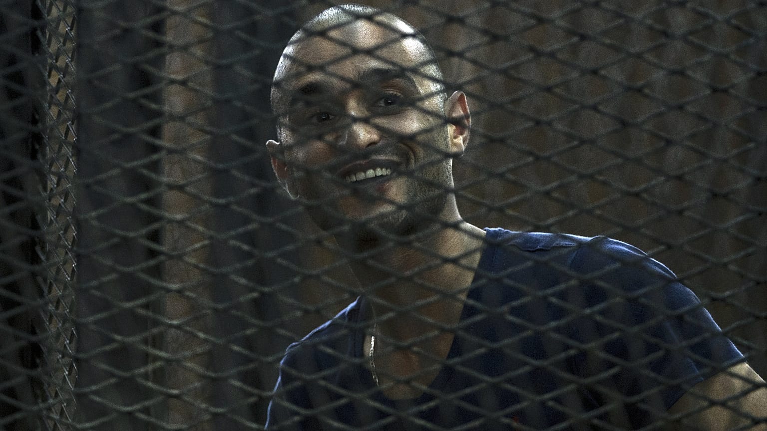  الناشط السياسي أحمد دومة