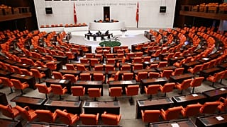 Metropoll Türkiye'nin nabzı anketine göre iktidar partilerinin pandemi sürecindeki oy kaybı sürüyor.