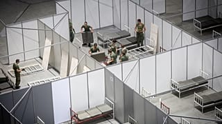 Serbian military opens field hospital amid coronavirus spike