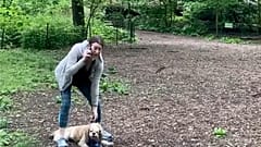 ABD'nin New York kentinde köpeğini gezdirirken tartıştığı siyahi kuş gözlemcisini 'kendisini tehdit ettiği iddiasıyla polisi arayan Amy Cooper hakkında dava açıldı