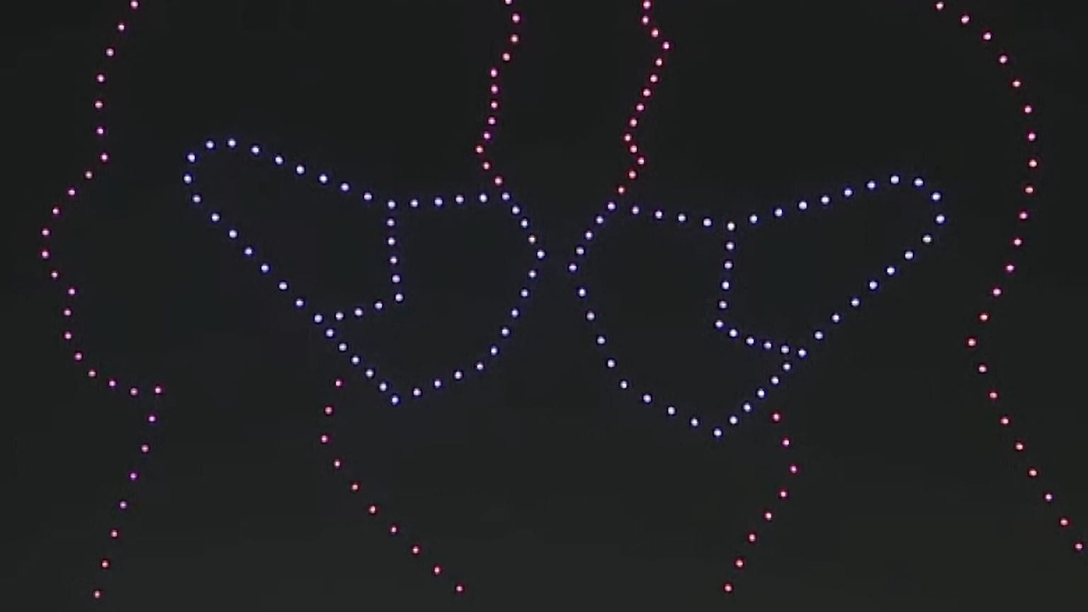 Ν.Κορέα: Εκατοντάδες drones για ένα μήνυμα συμπαράστασης 