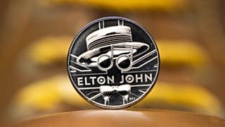 Az Elton John emlékérem