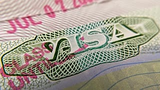 ABD Covid-19 sonrası online eğitem geçen okullar için yabancı öğrencilere vize vermeyecek