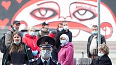 Российских чиновников заставят уважать граждан