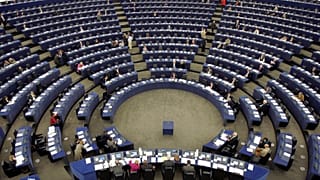 Parlamento Europeu lança alerta à Turquia