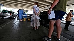 Δύο Σέρβοι τουρίστες με κορονοϊό στην Αιδηψό - Θετικοί στον ιό τουρίστες σε Κέρκυρα και Θάσο