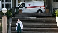 Το νοσοκομείο "Μητέρα Τερέζα" στα Σκόπια. Η πρωτεύουσα της Β. Μακεδονίας καταγράφει τον υψηλότερο αριθμό κρουσμάτων