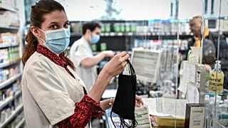 سازمان ملل نسبت به استفاده از ماسک و موادضدعفونی کننده قاچاق هشدار داد