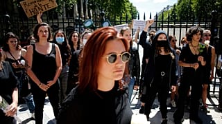 "Kabinett der Schande": Protest in Paris