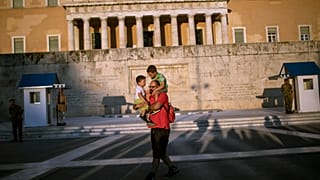 Athén: autósok helyett gyalogosok a történelmi központban 