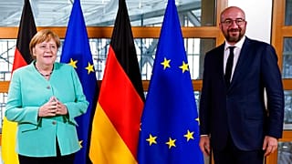 La canciller Angela Merkel ayer en Bruselas, presentando las prioridades del semestre de Presidencia alemana. 
