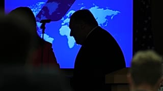 وزير الخارجية مايك بومبيو خلال مؤتمر صحفي بوزارة الخارجية في واشنطن، الأربعاء 8 يوليو 2020.