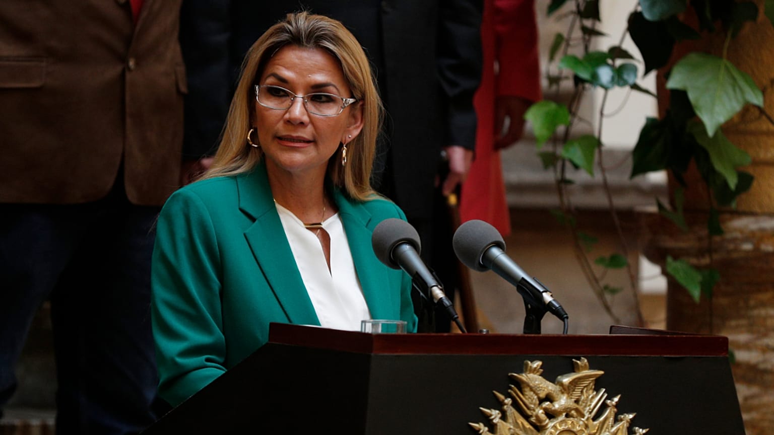 الرئيسة البوليفية المؤقّتة جانين آنييز