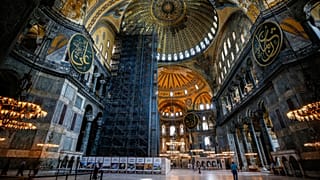 Santa Sofia torna a essere una moschea 