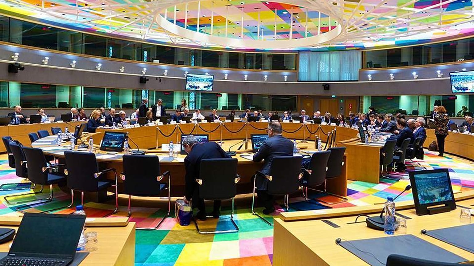 Στον προθάλαμο της ευρωζώνης Βουλγαρία και Κροατία 