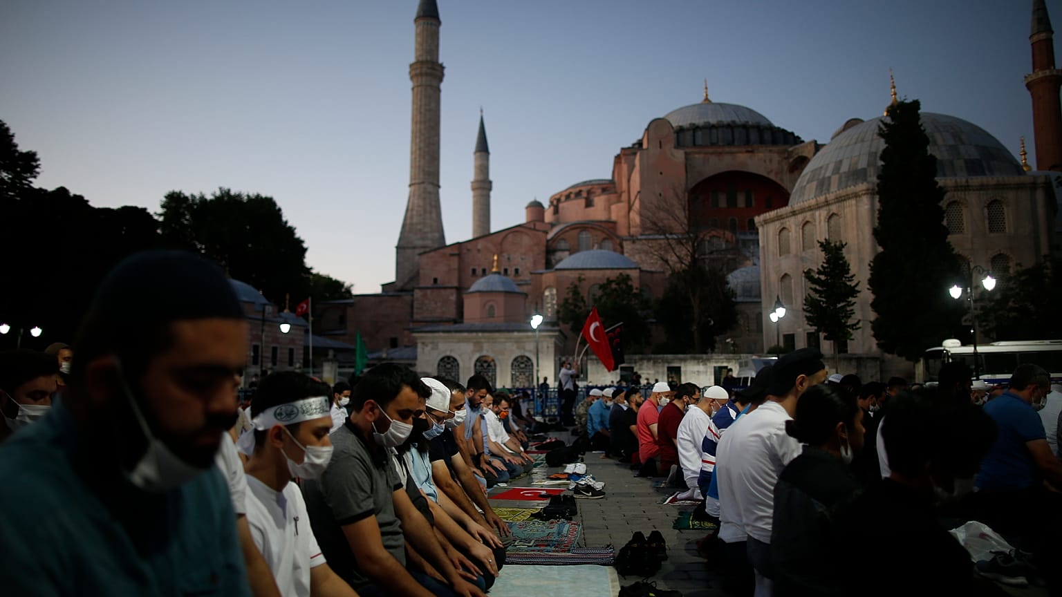 Avrupa Birliği: Tarihi öneme sahip Ayasofya'nın Diyanet İşleri Başkanlığı'na devredilmesi üzücü