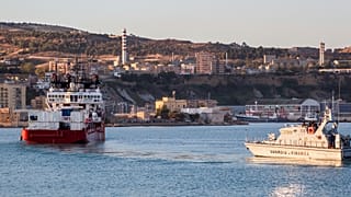 Des centaines de migrants ont accosté à Lampedusa depuis jeudi, selon l'OIM
