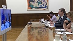 Neuer Versuch: Serbien und Kosovo nehmen ihre Gespräche wieder auf