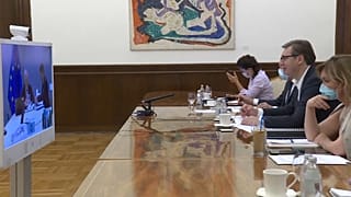 Uniós követ: "van remény a megegyezésre Szerbia és Koszovó között"