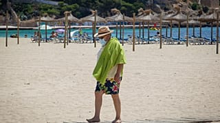 Tourist am Magaluf Strand von Calvia