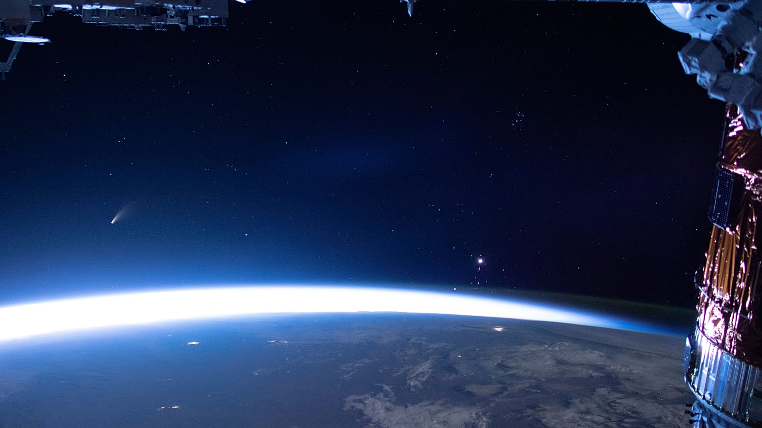 NEOWISE, desde la Estación Espacial Internacional 
