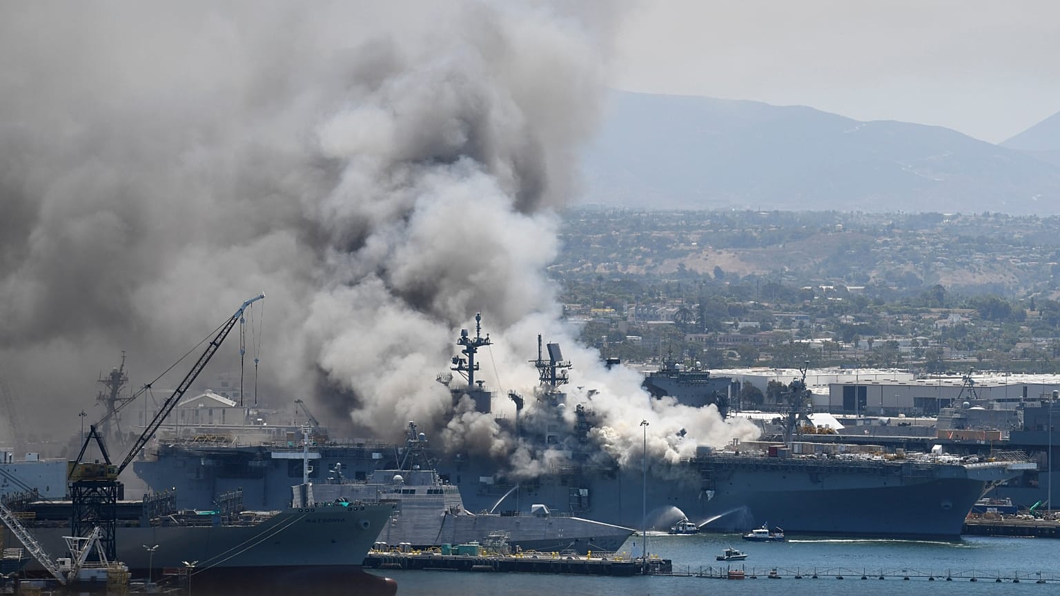 ABD Donanmasına ait 'USS Bonhomme Richard' adlı savaş gemisi