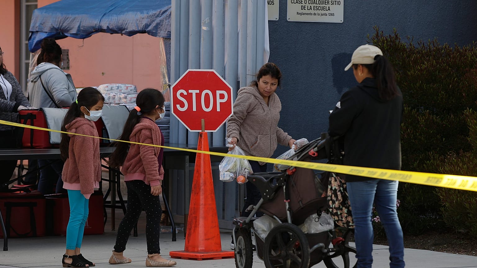 Covid-19 nel mondo: giro di vite in California, Messico ancora aperto, restrizioni a Hong Kong 