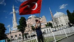 Τουρκία - ΥΠΕΞ: Δεν θα υποχωρήσουμε στο θέμα της Αγίας Σοφίας - Είναι κυριαρχικό μας δικαίωμα