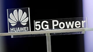 İngiliz hükümeti Huawei’yi 5G altyapısından çıkarma kararı aldı