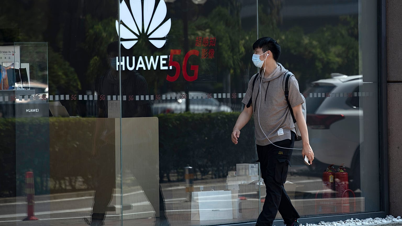 Huawei-botrány: most már Brüsszel is óvatosságra int