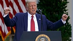China amenaza con represalias después de que Trump pusiera fin al trato preferencial con Hong Kong