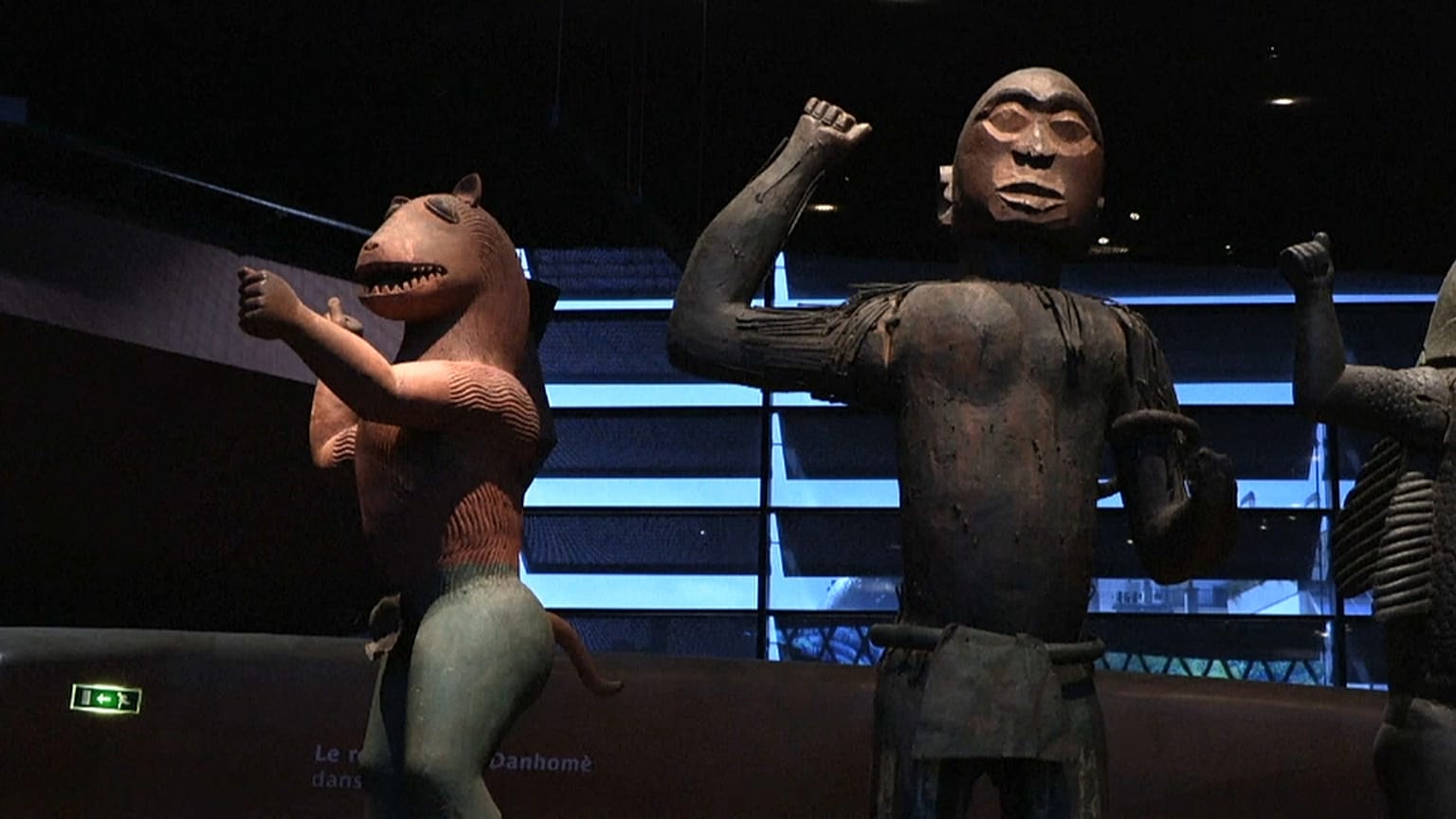 Statues originaires du Bénin, exposées au Musée du Quai Branly (Paris) - avril 2018
